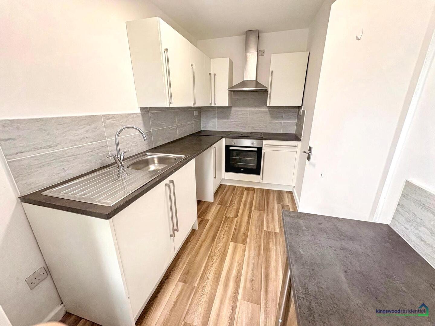 Ebury Road, Carrington, Nottingham, NG5 1BB